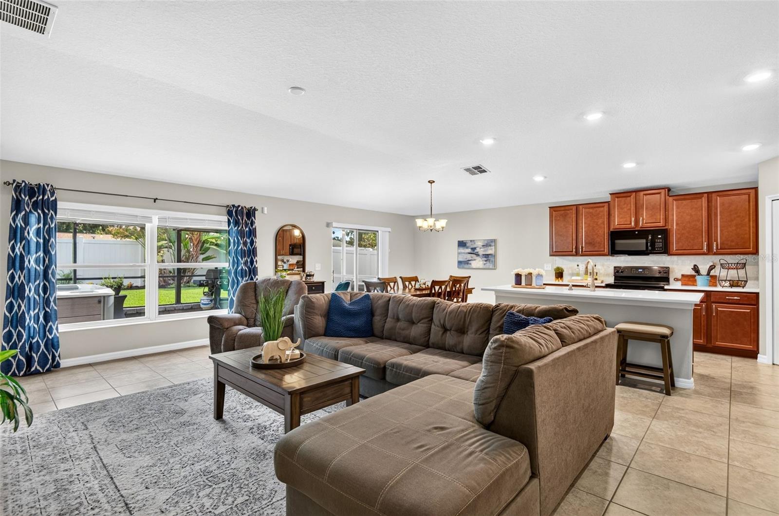 TOUCHSTONE PH 2 - Residential