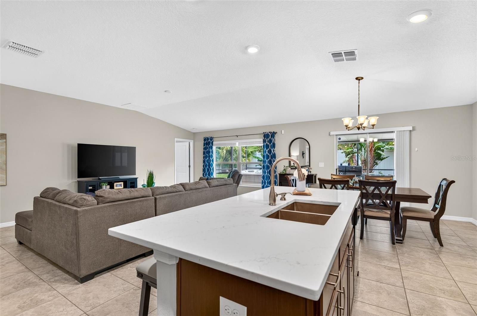 TOUCHSTONE PH 2 - Residential