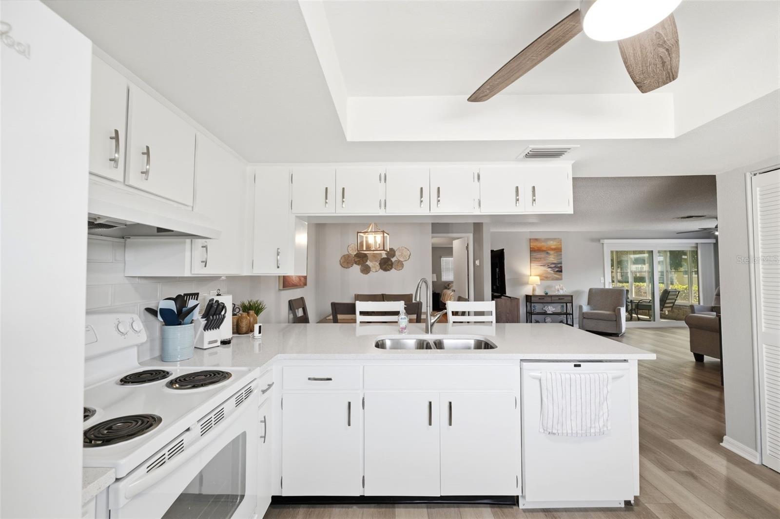 07 SPGS VILLAS CONDO - Residential