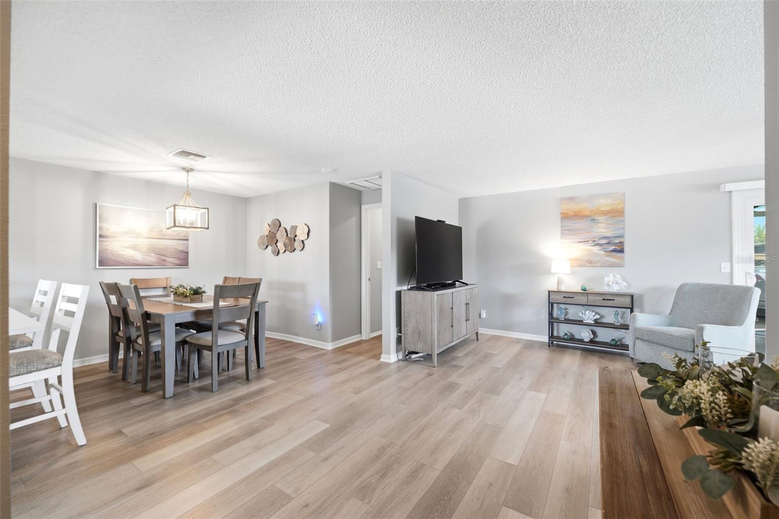 07 SPGS VILLAS CONDO - Residential