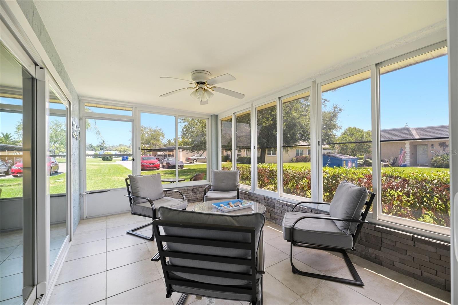 07 SPGS VILLAS CONDO - Residential