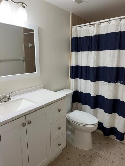 THE NAUTILUS CONDOMINIUM - Residential Lease