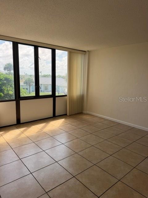 THE NAUTILUS CONDOMINIUM - Residential Lease