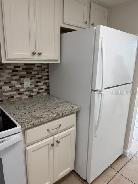 THE NAUTILUS CONDOMINIUM - Residential Lease