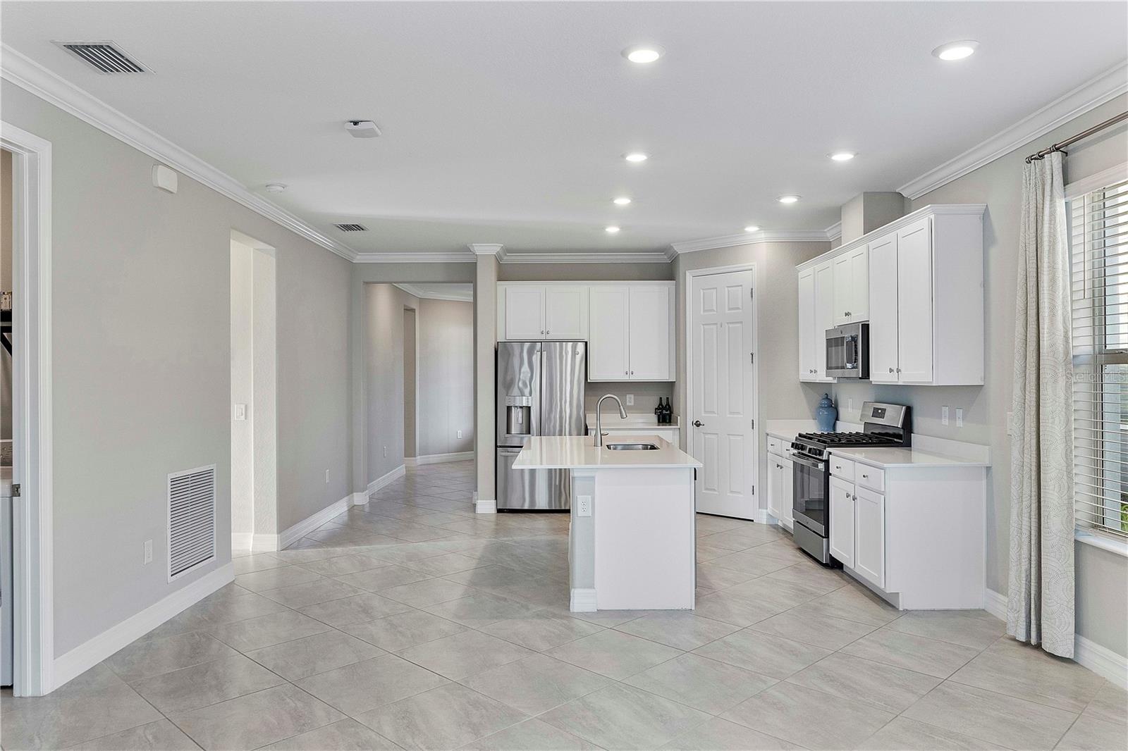 BABCOCK RANCH COMMUNITY PH 1A - Residential Lease