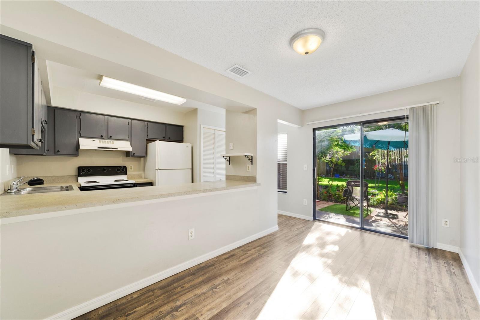 CASA PARK VILLAS PH 2 - Residential
