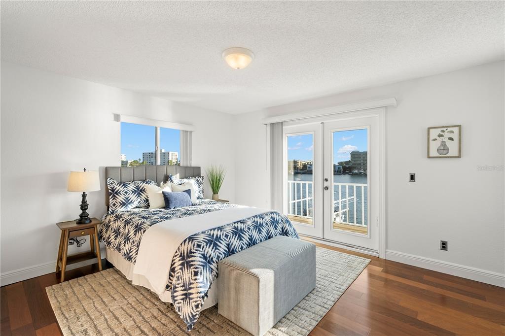 BAYSIDE SUB 4 - Residential