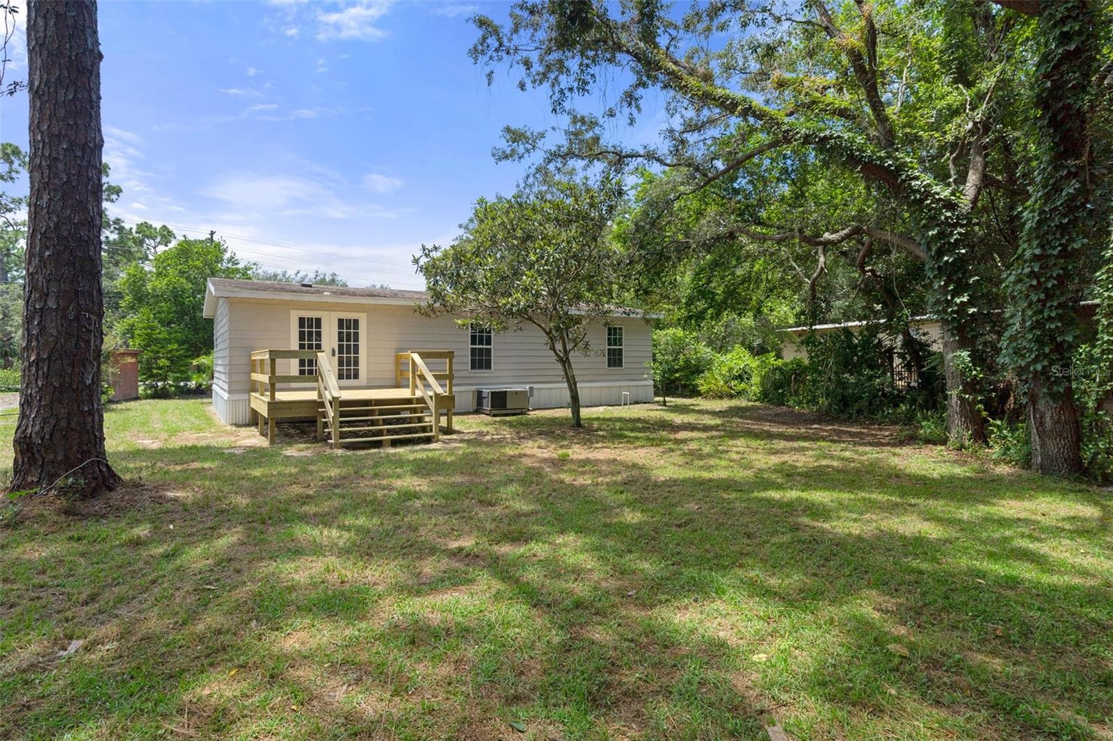 WEEKI WACHEE ACRES - Residential