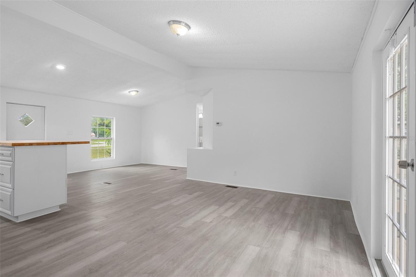 WEEKI WACHEE ACRES - Residential