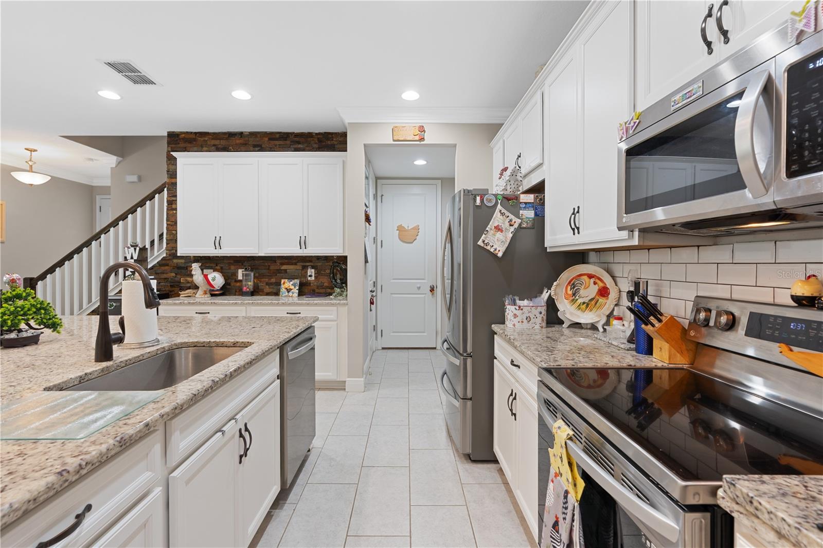 BOYETTE PARK PH 1/A 1/B 1/D - Residential