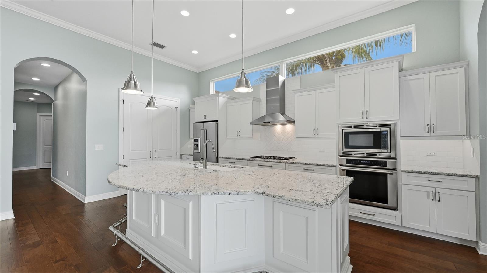 LEGENDS BAY - Residential