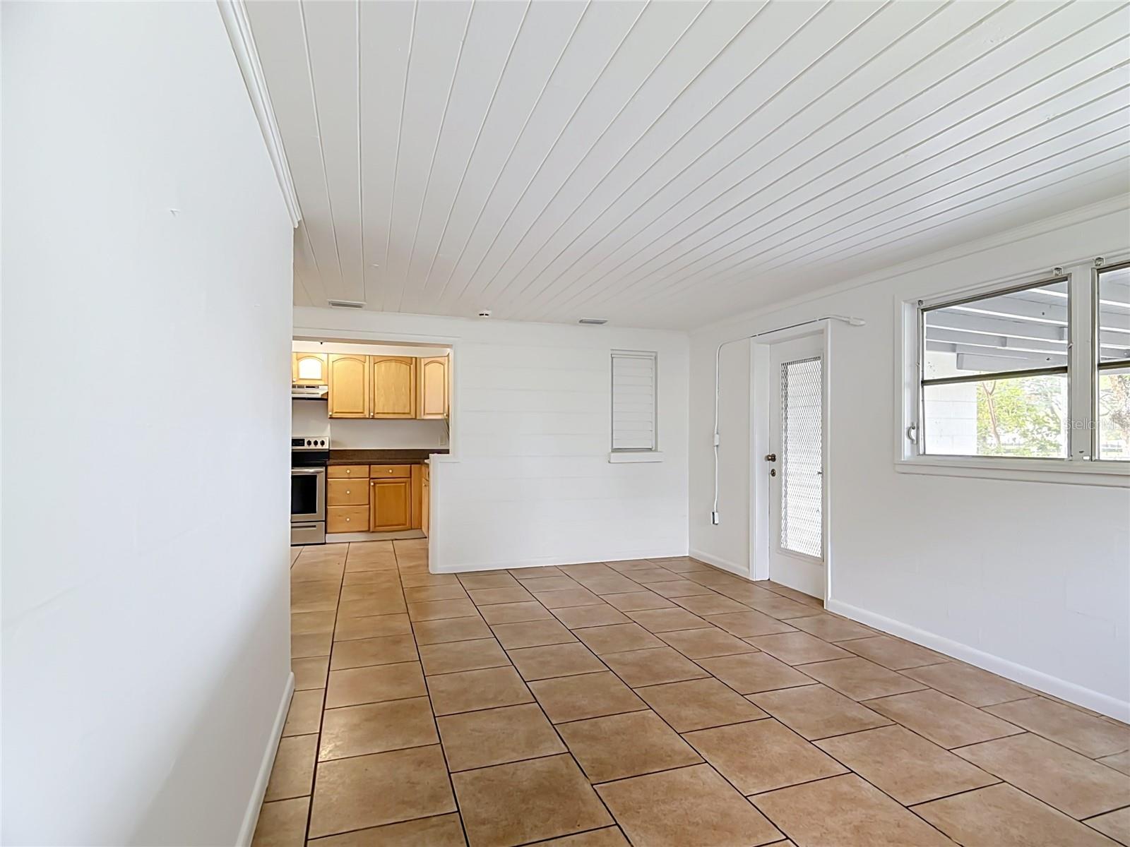 LANGER CENTRAL HEIGHTS - Residential