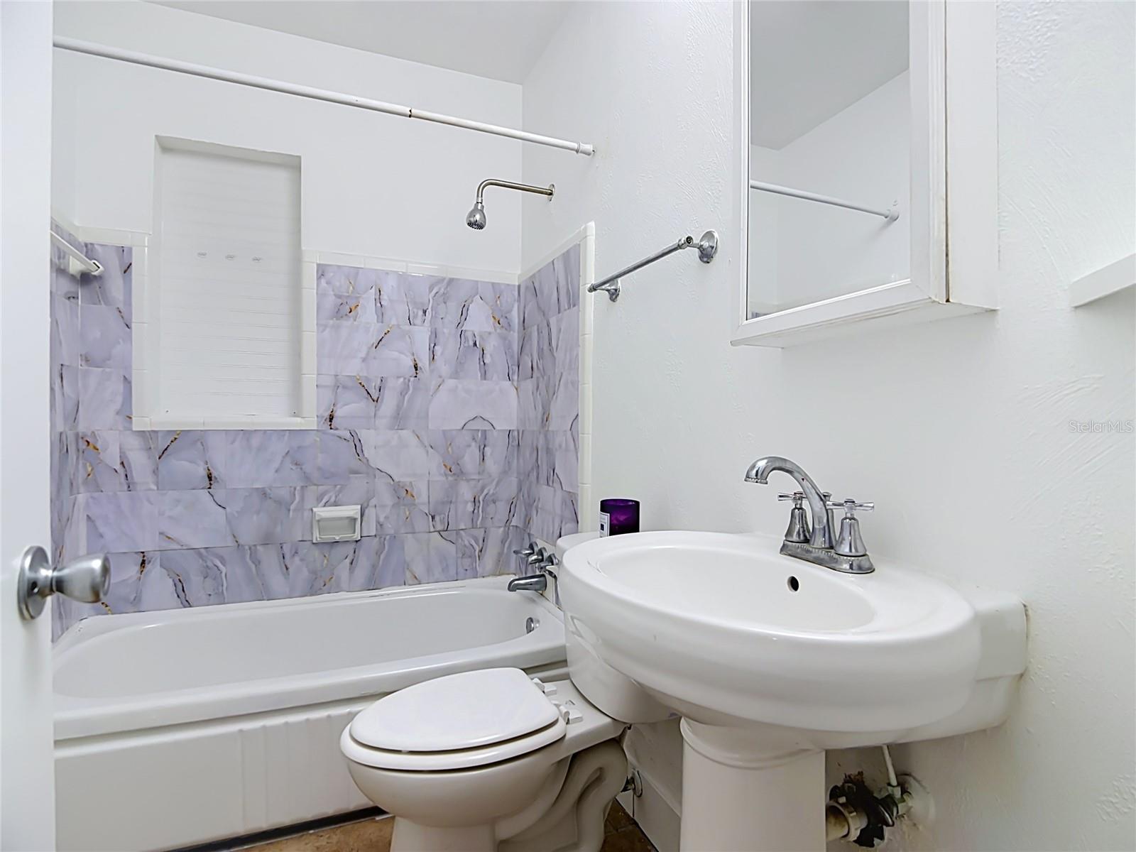 LANGER CENTRAL HEIGHTS - Residential