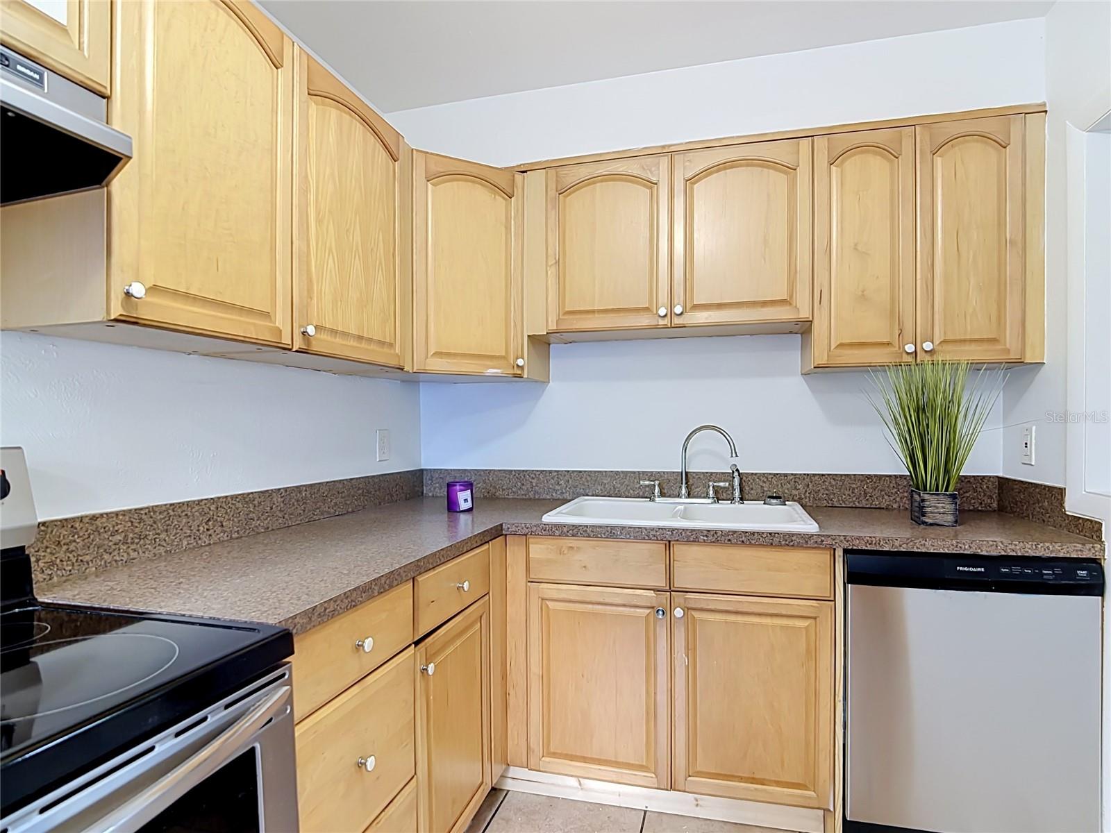 LANGER CENTRAL HEIGHTS - Residential