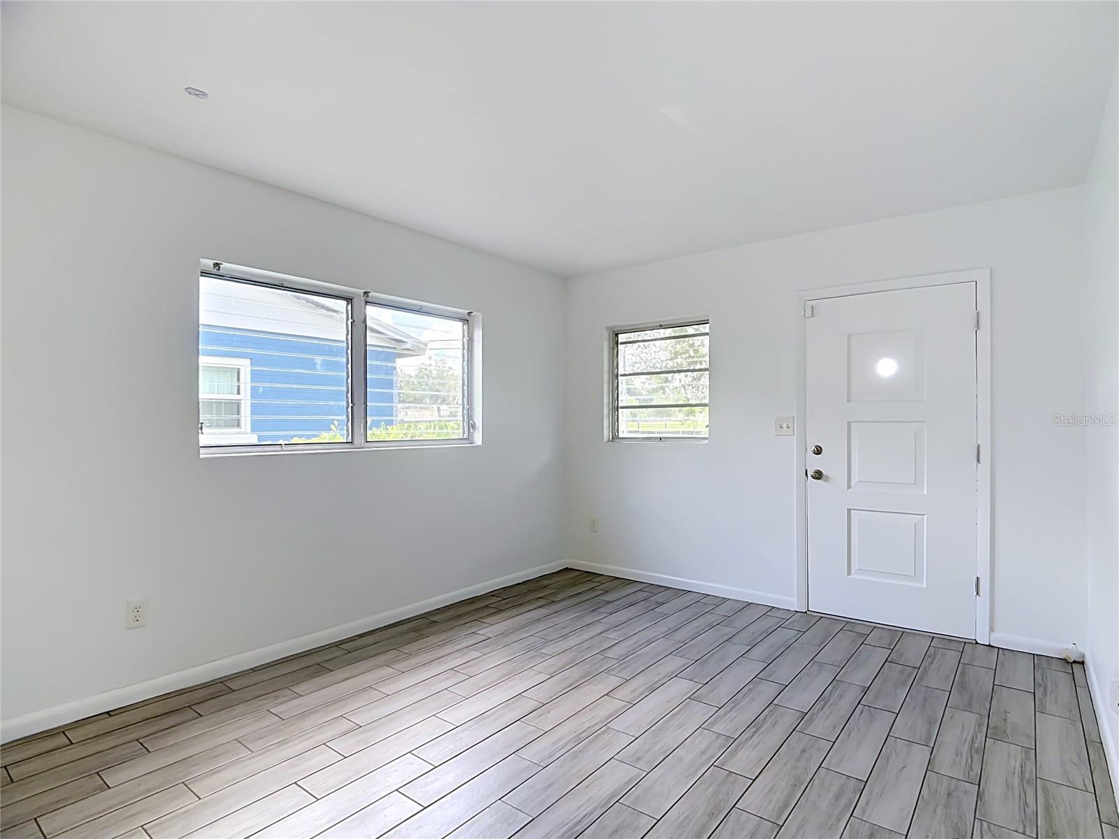LANGER CENTRAL HEIGHTS - Residential