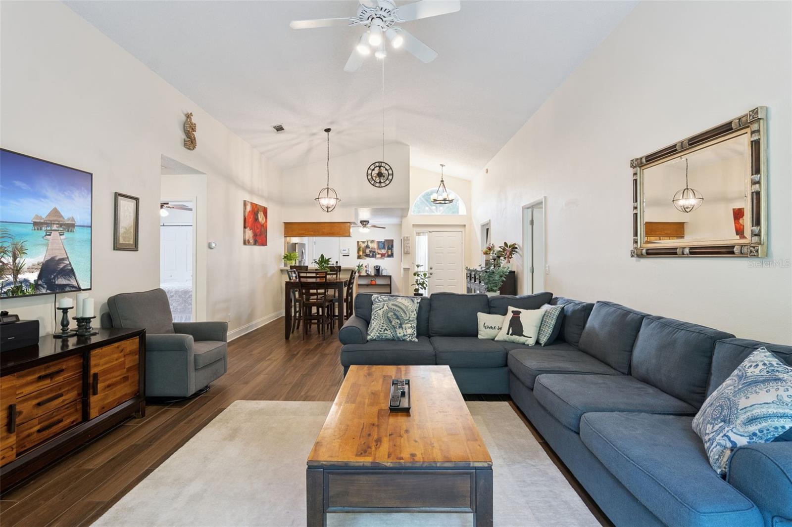 ALAFAYA WOODS PH 14 - Residential