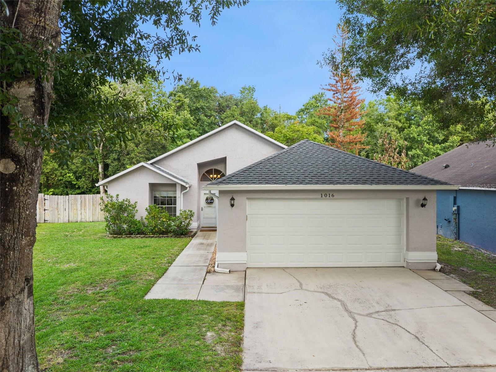 ALAFAYA WOODS PH 14 - Residential