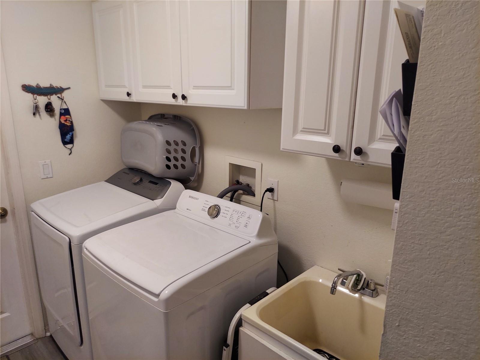 PINE RIDGE UNIT 03 - Residential