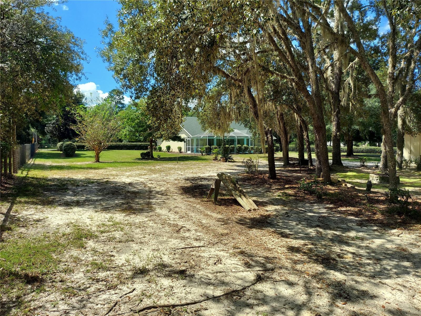 PINE RIDGE UNIT 03 - Residential