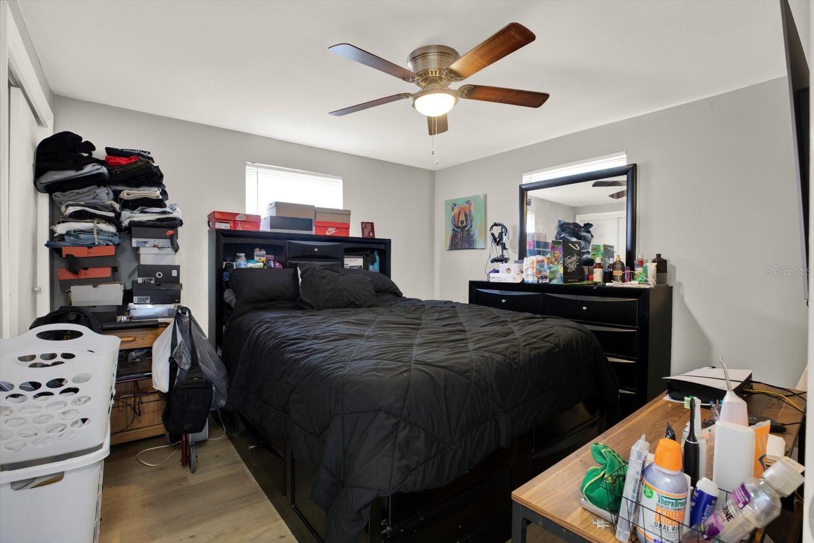BEACON SQUARE - Residential