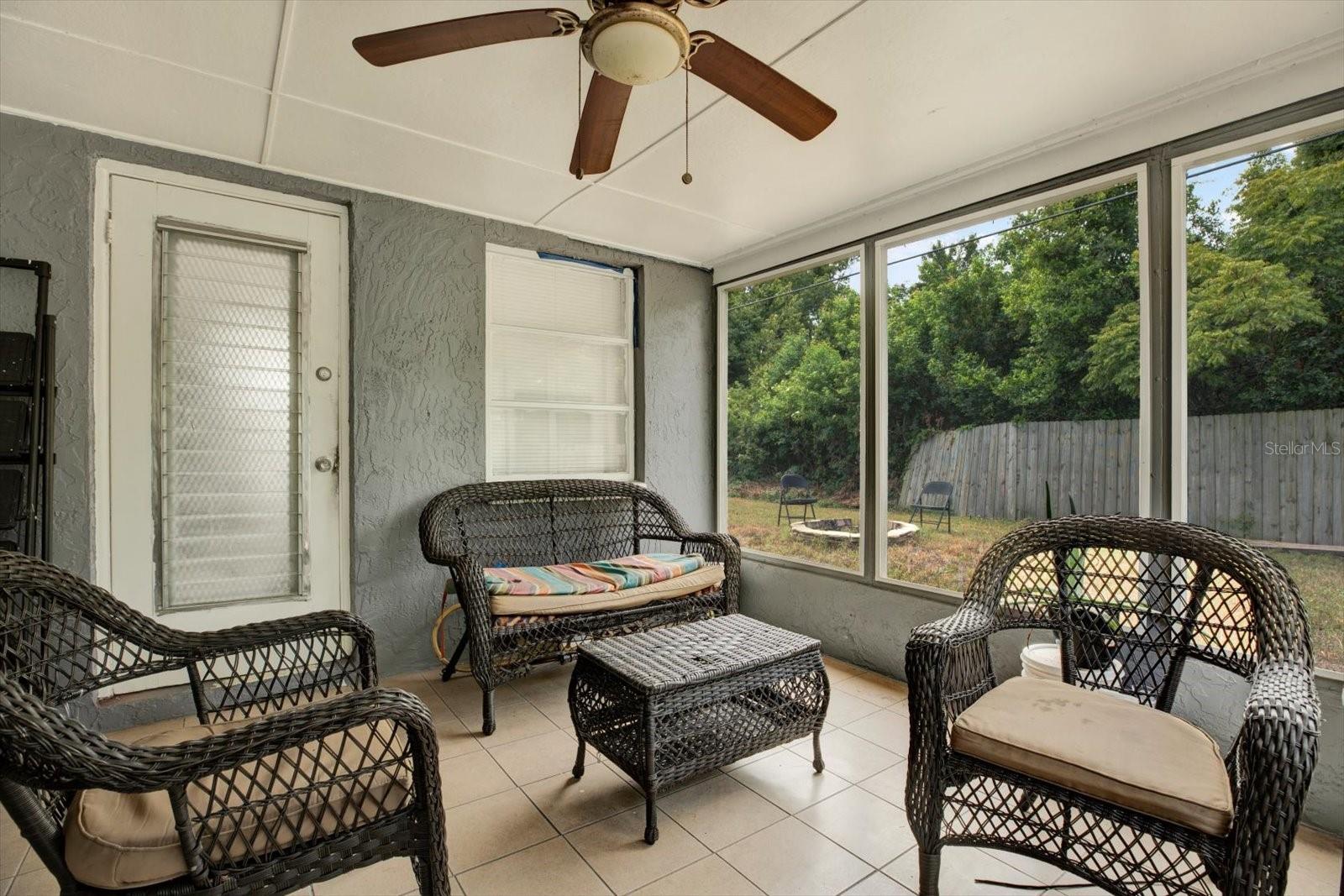 BEACON SQUARE - Residential