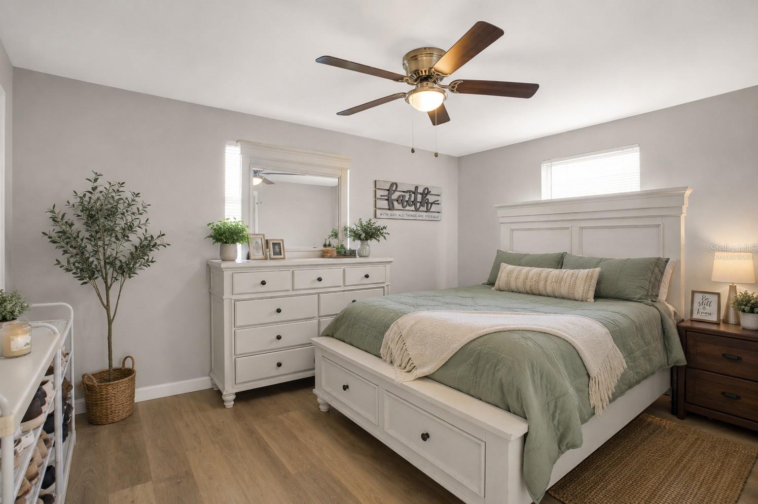 BEACON SQUARE - Residential