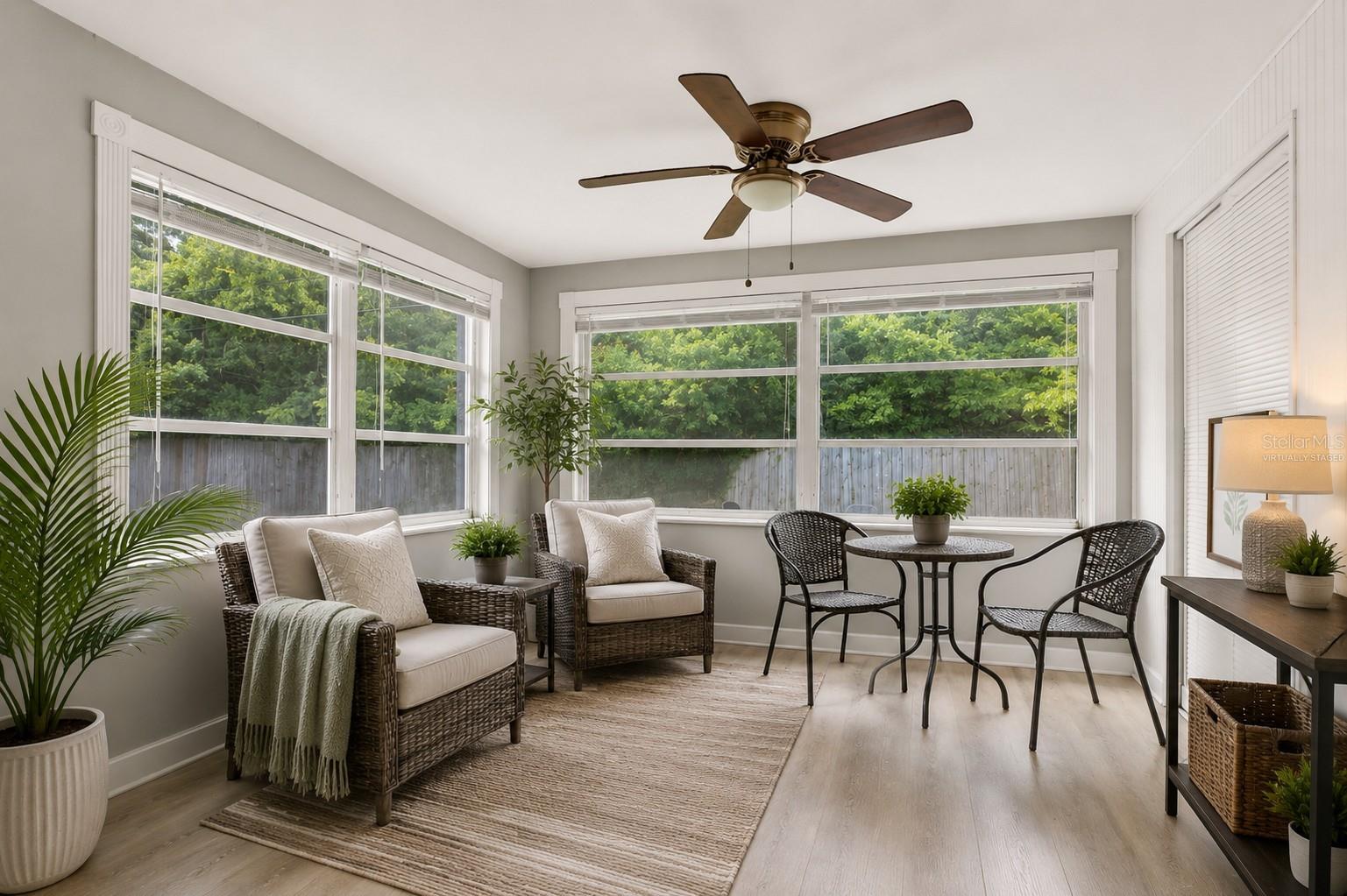 BEACON SQUARE - Residential