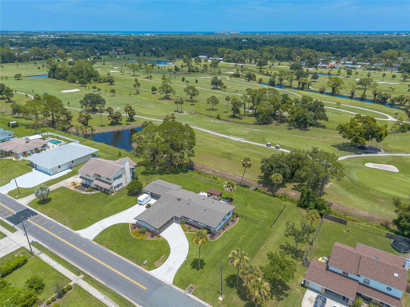 AQUA GOLF - Residential