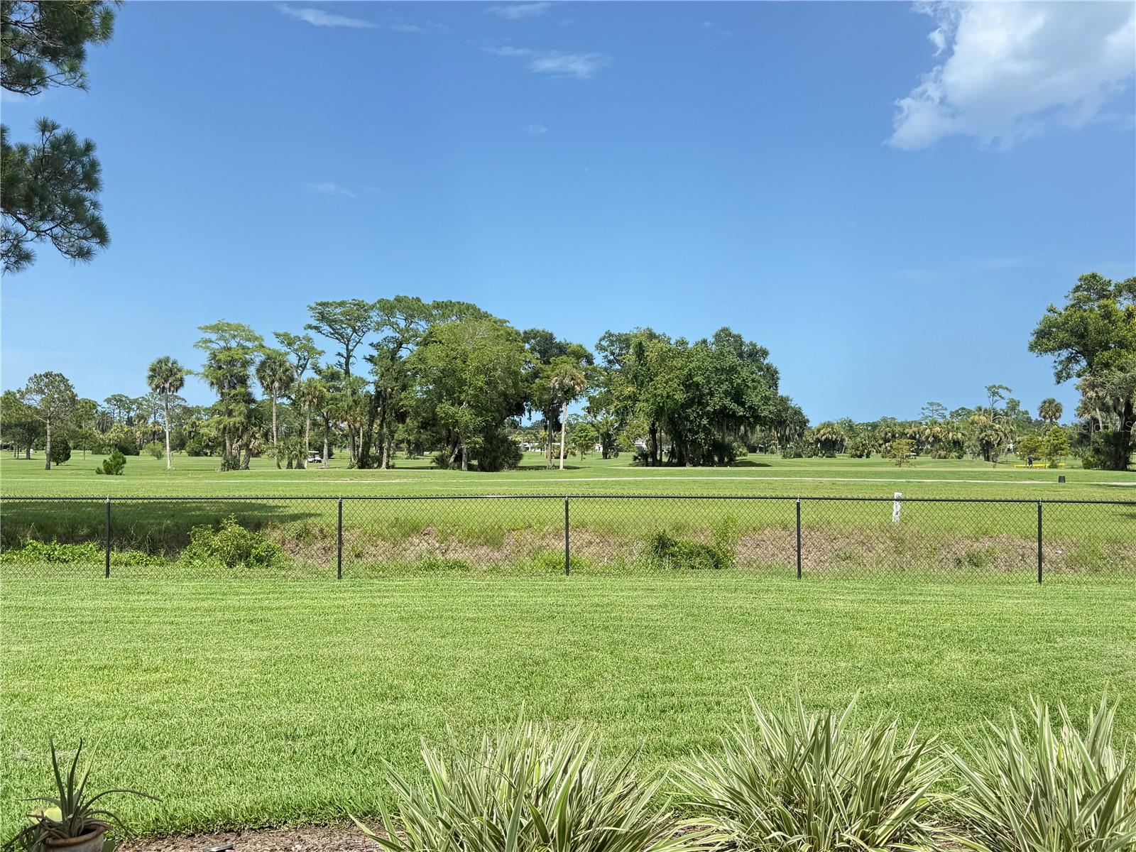AQUA GOLF - Residential
