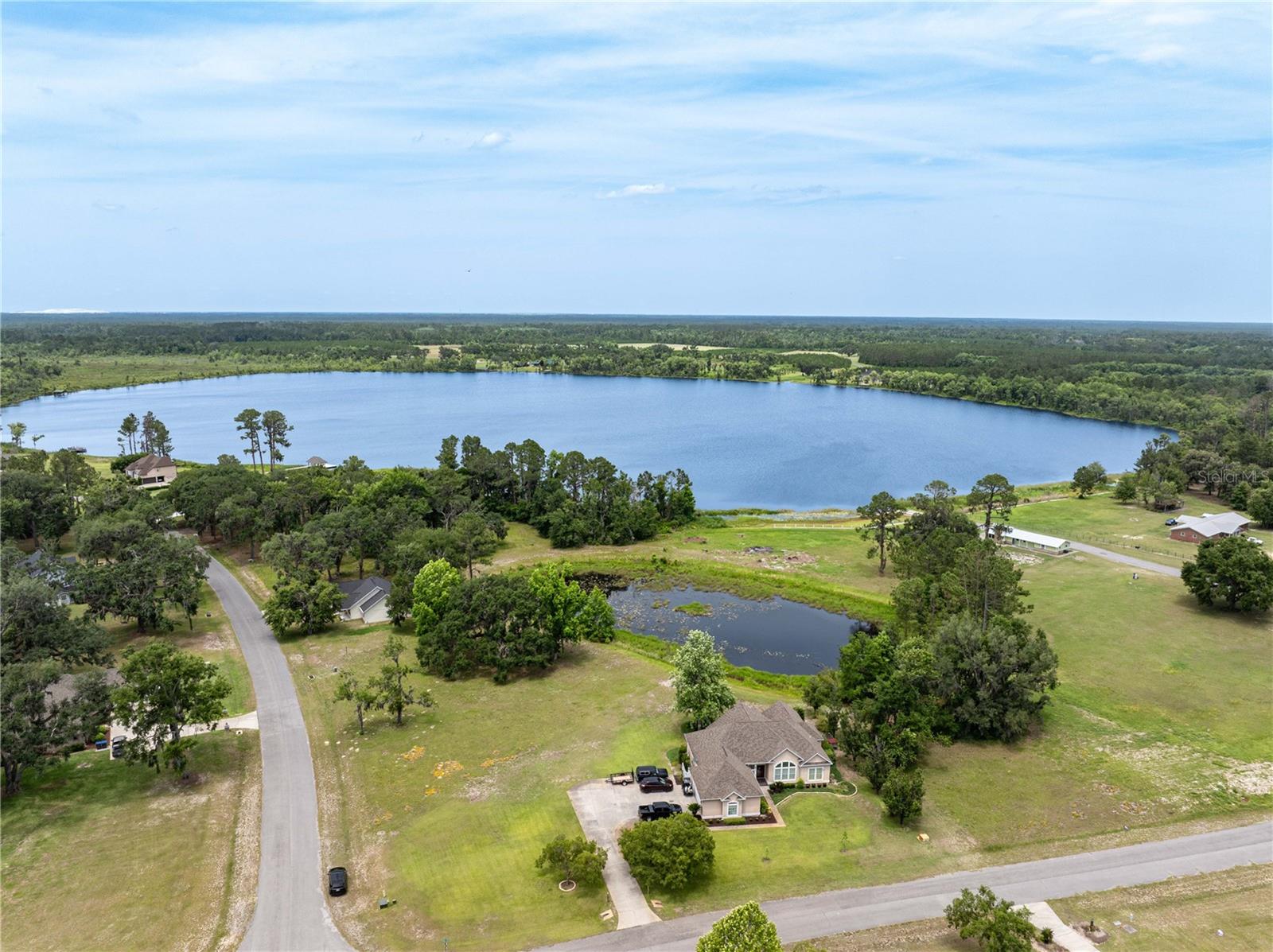 LAKE LOUISE ESTATES - Residential