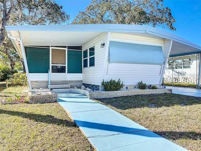 COUNTRY PARK CO-OP M/H UNREC - Residential