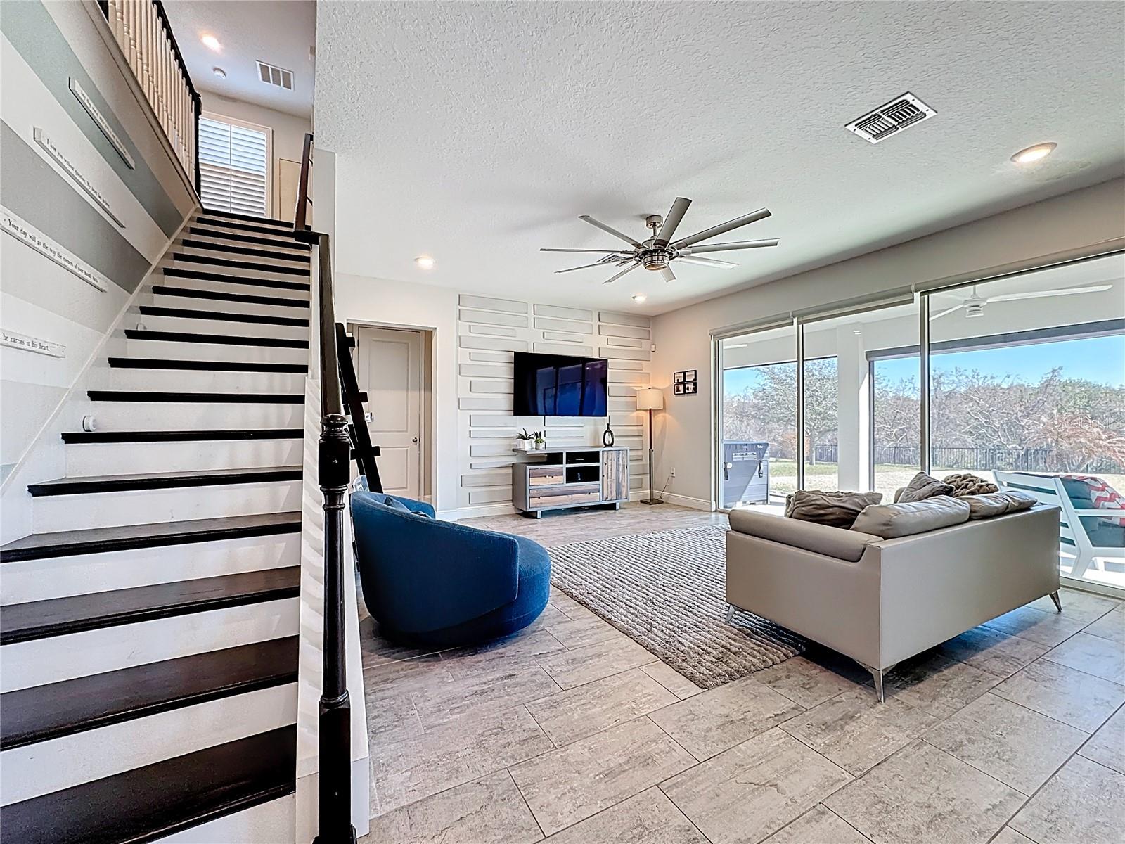OAKLAND TRAILS - Residential Lease