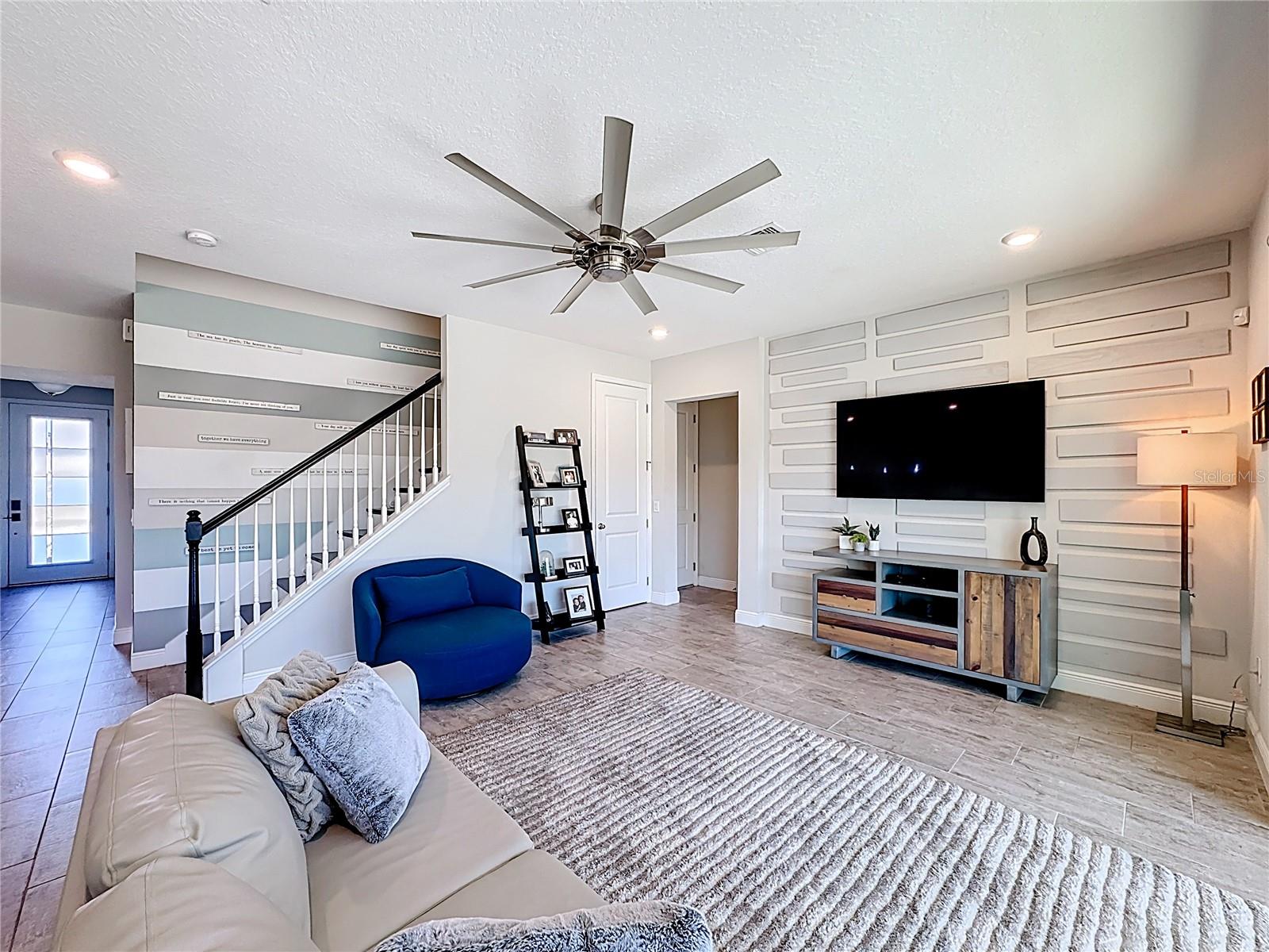 OAKLAND TRAILS - Residential Lease