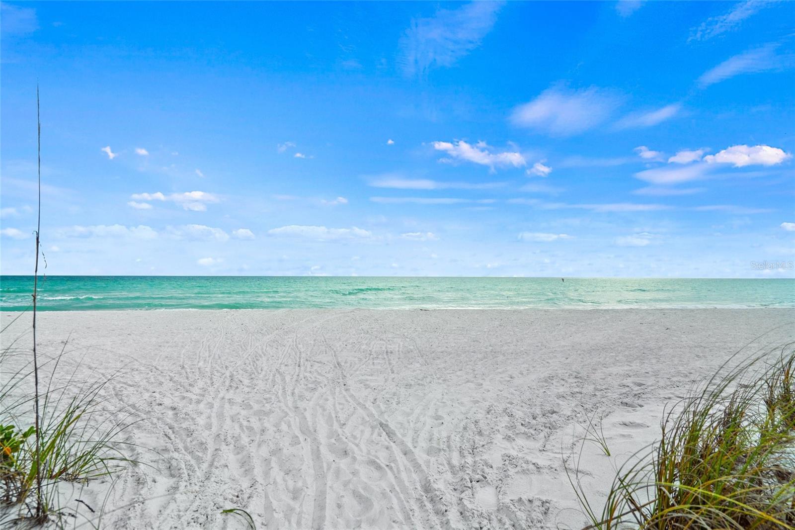 LIDO BEACH CLUB - Residential