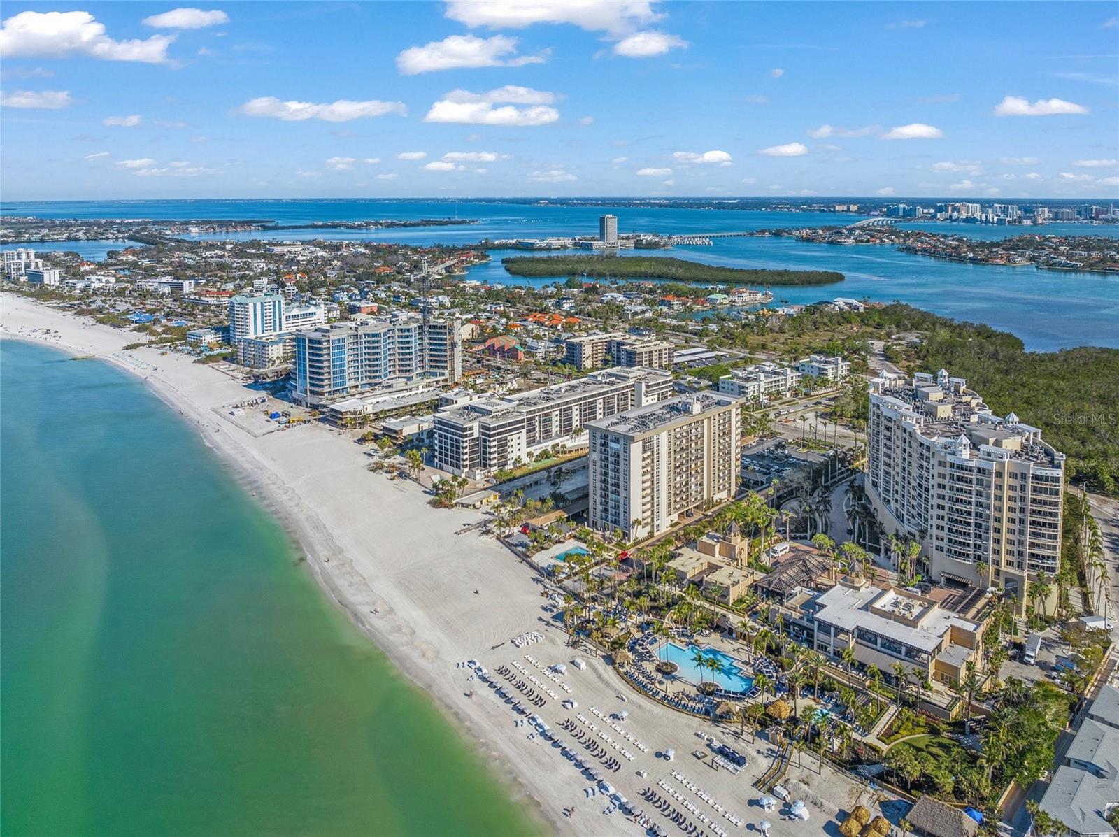 LIDO BEACH CLUB - Residential