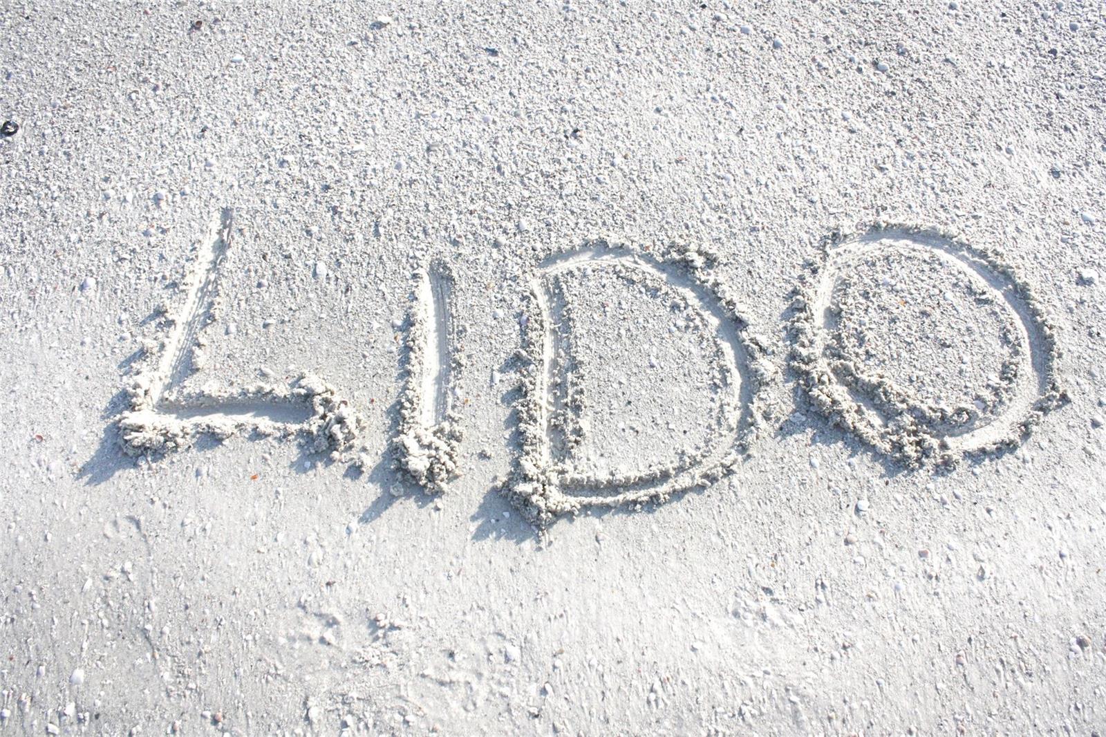 LIDO BEACH CLUB - Residential