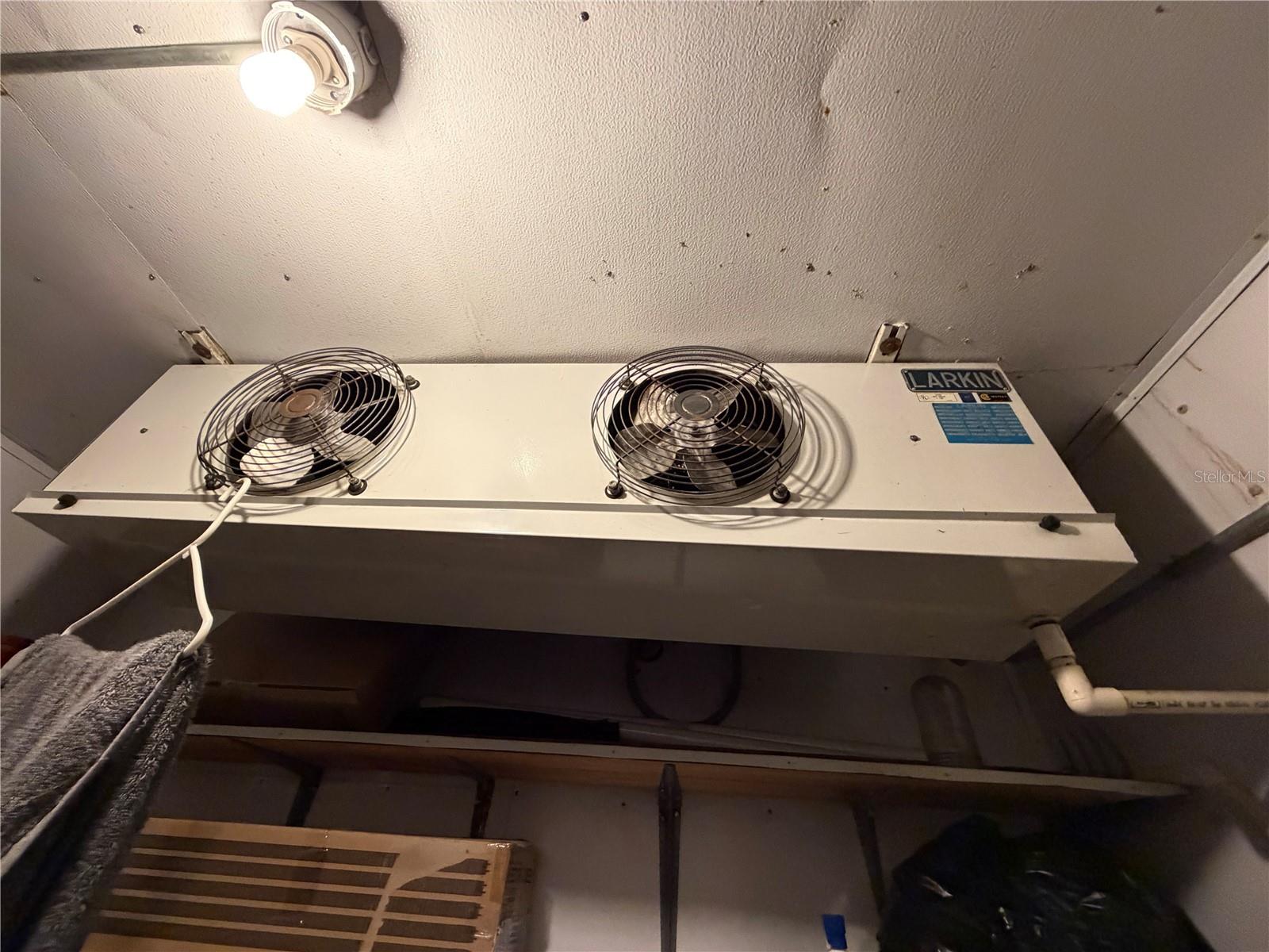 PHILIPS ADD - Commercial Sale