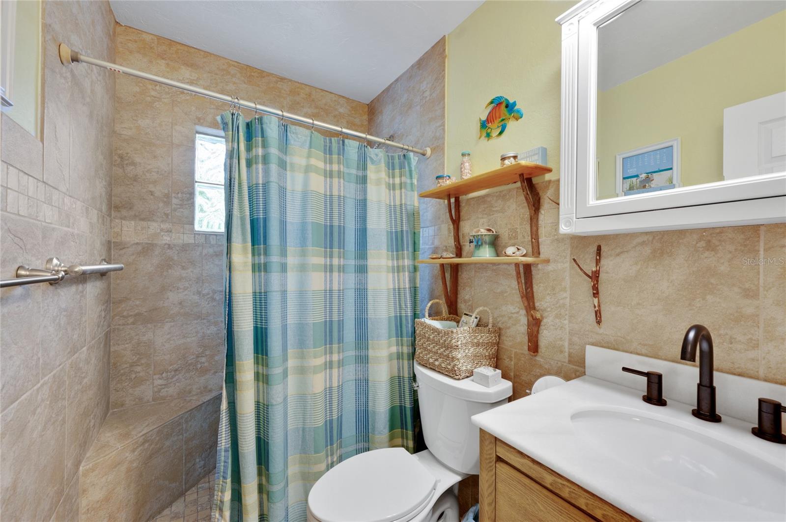 HOLMES BEACH FOURTEENTH UNIT - Residential