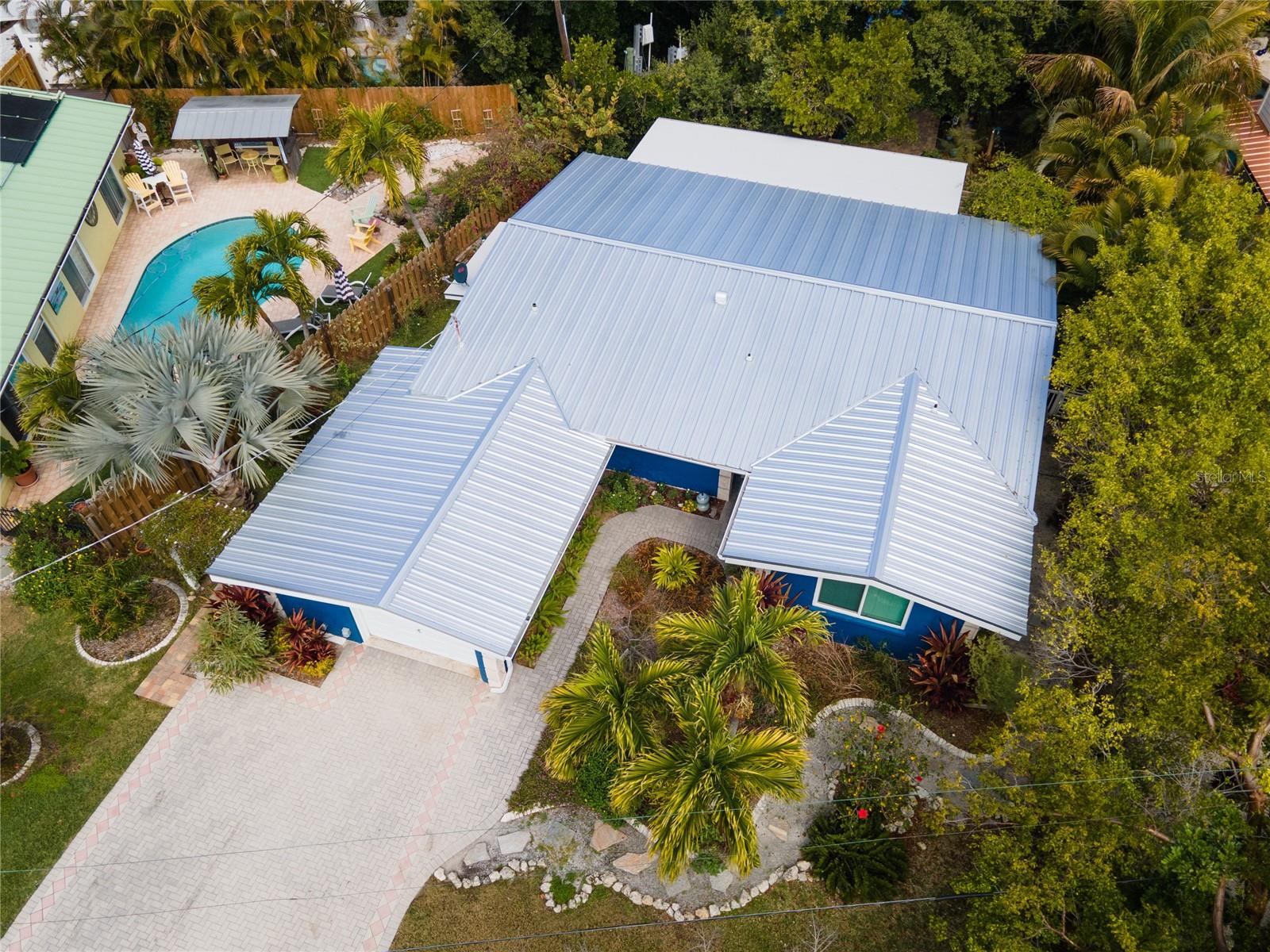 HOLMES BEACH FOURTEENTH UNIT - Residential