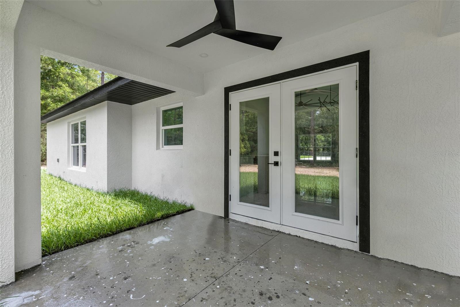LAKE TROPICANA RANCHETTES - Residential