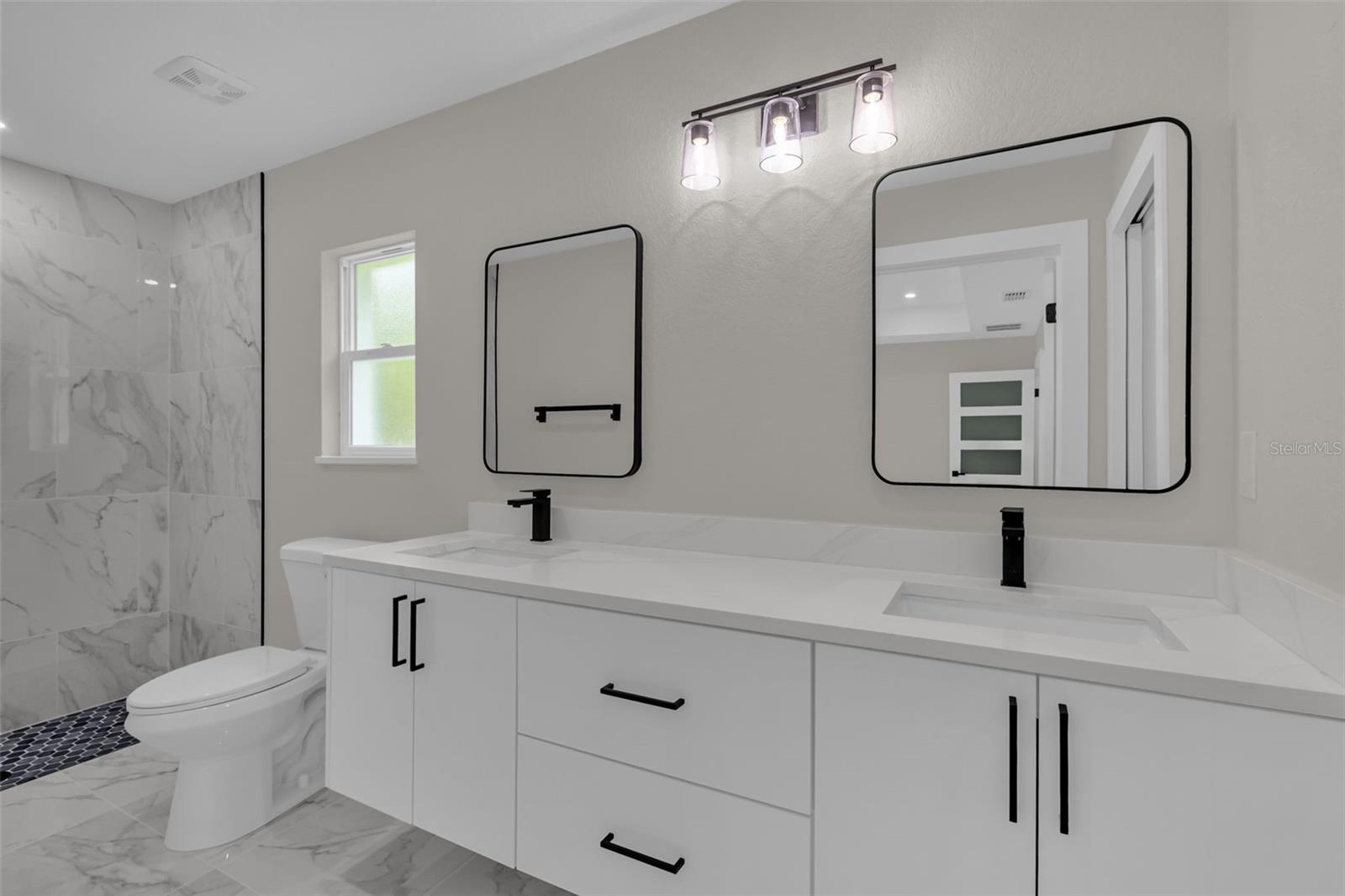 LAKE TROPICANA RANCHETTES - Residential