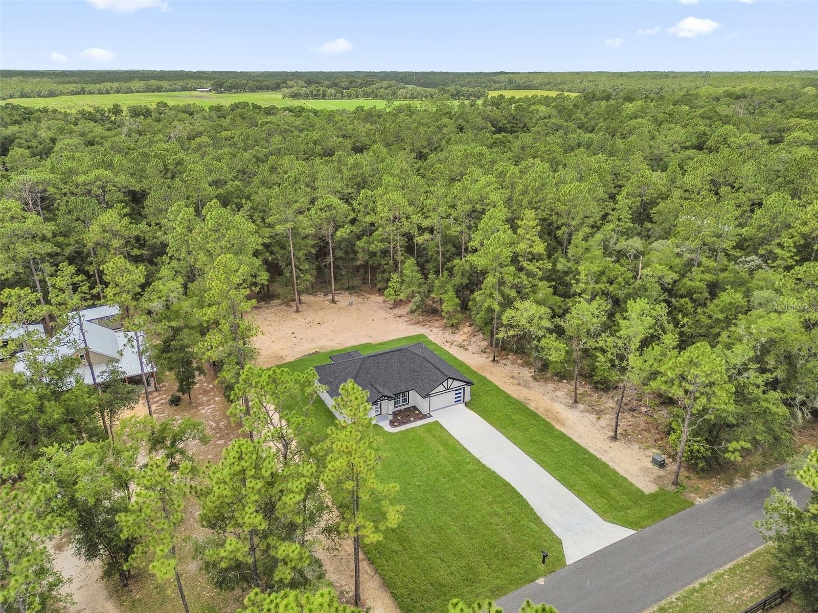 LAKE TROPICANA RANCHETTES - Residential