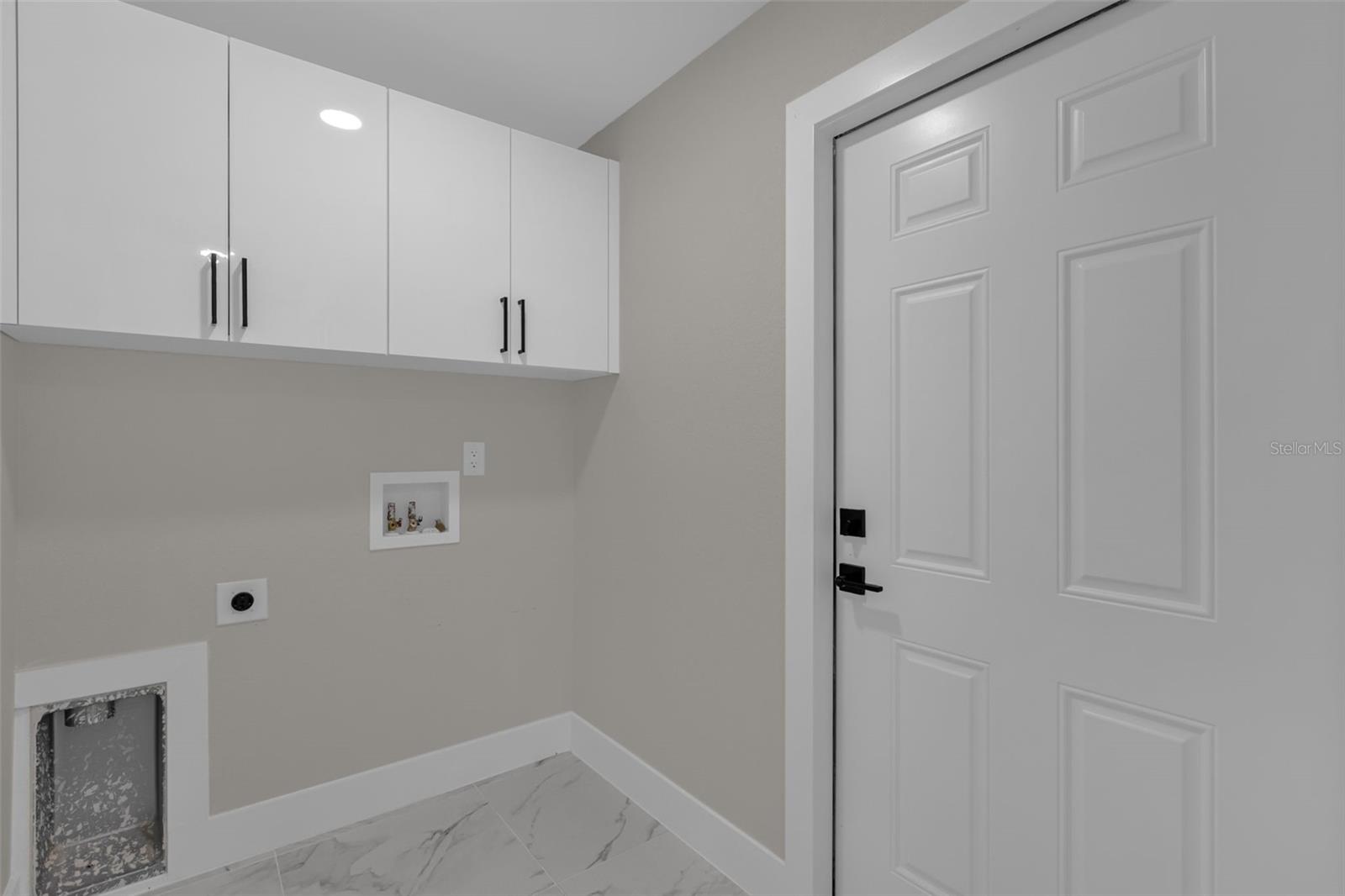 LAKE TROPICANA RANCHETTES - Residential