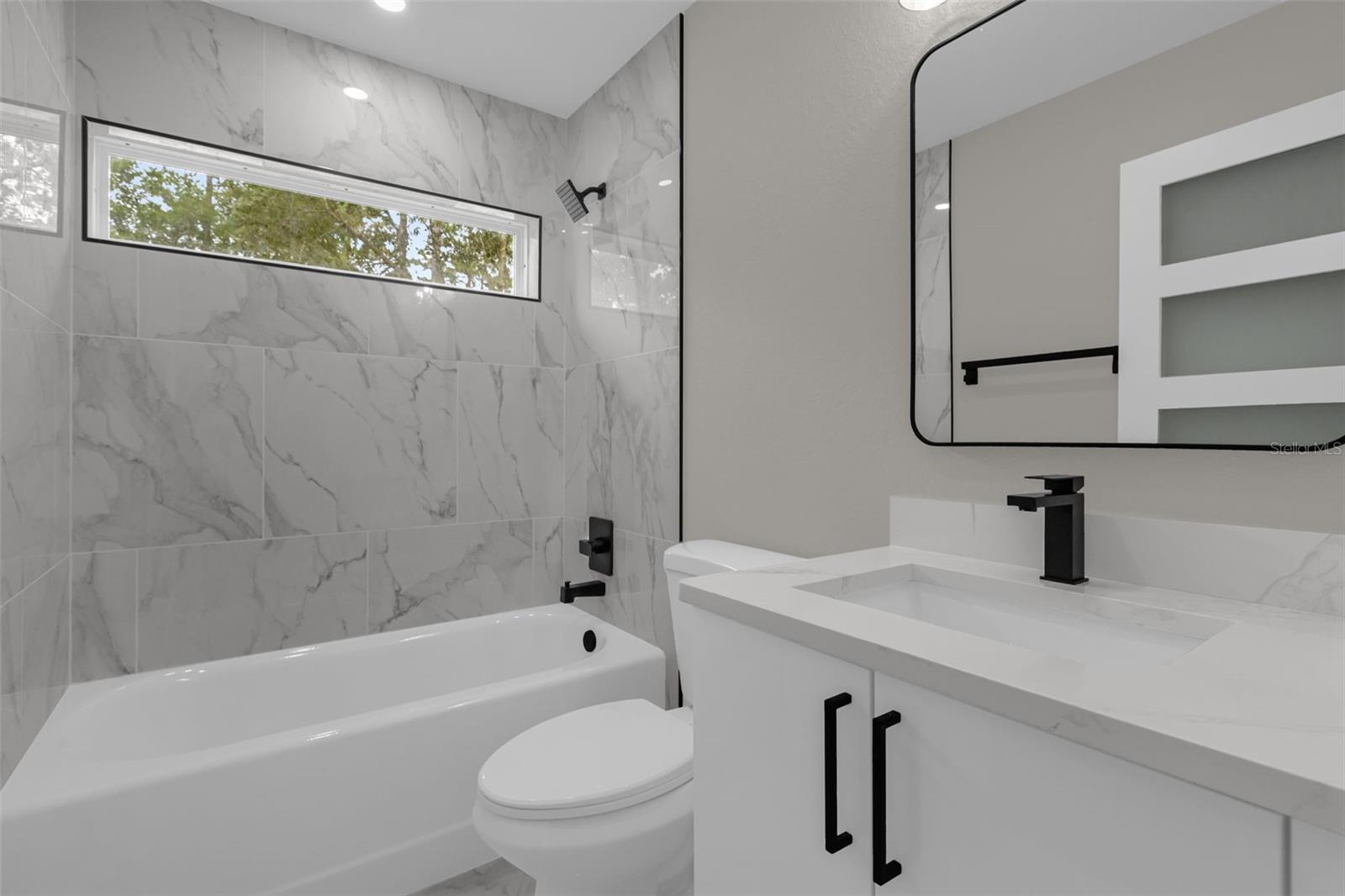 LAKE TROPICANA RANCHETTES - Residential