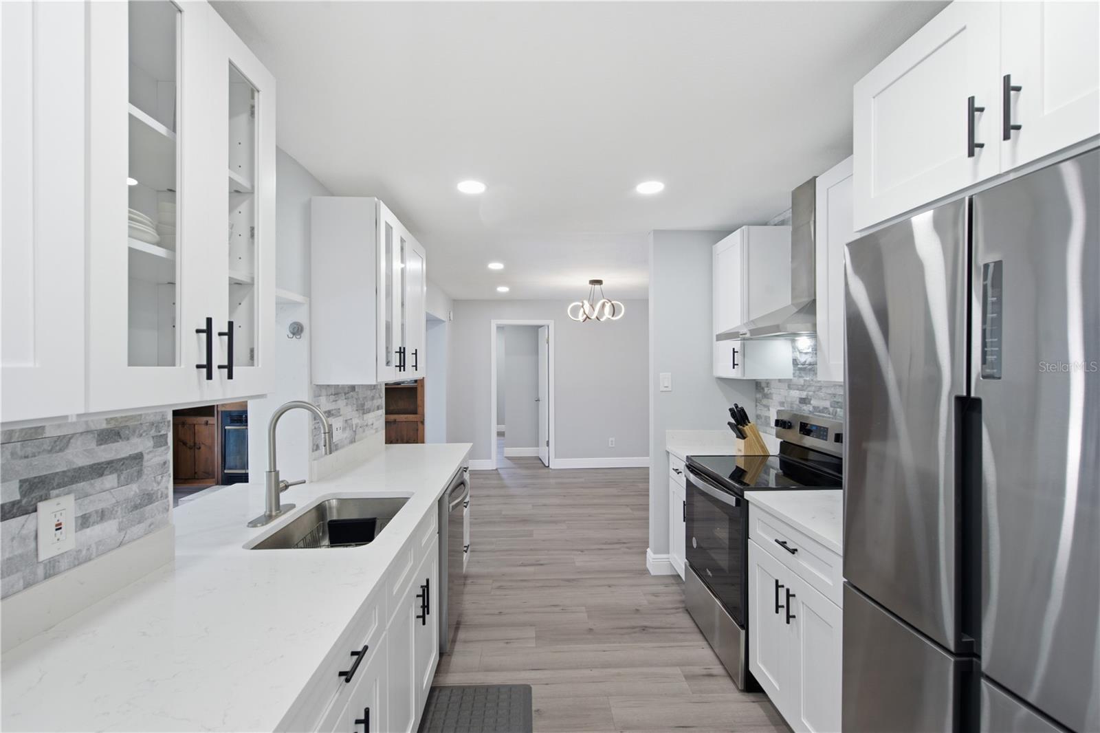 HARBOR PALMS-UNIT THREE - Residential