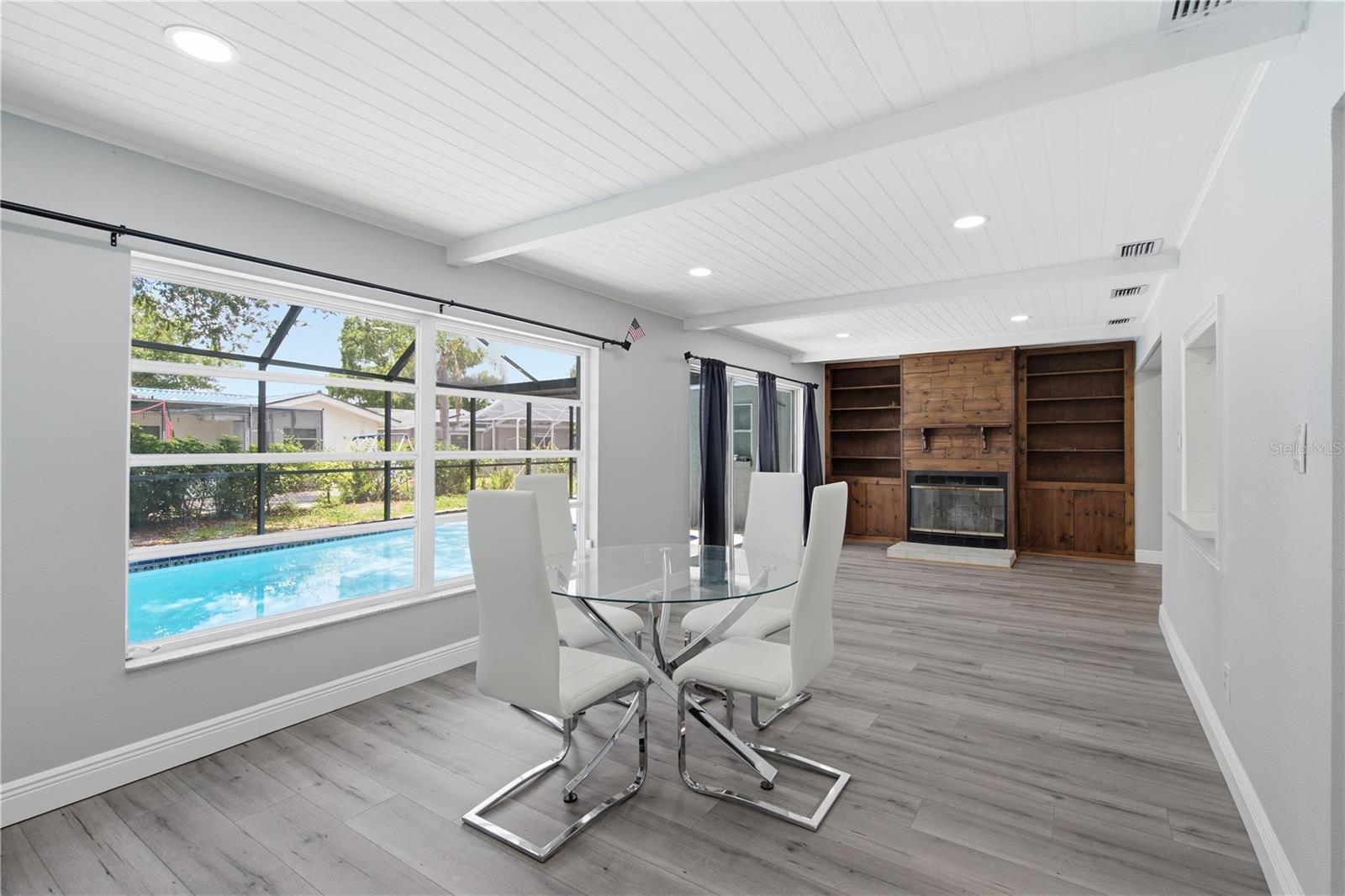 HARBOR PALMS-UNIT THREE - Residential