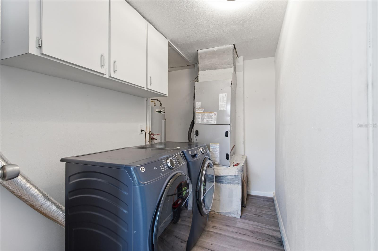 HARBOR PALMS-UNIT THREE - Residential