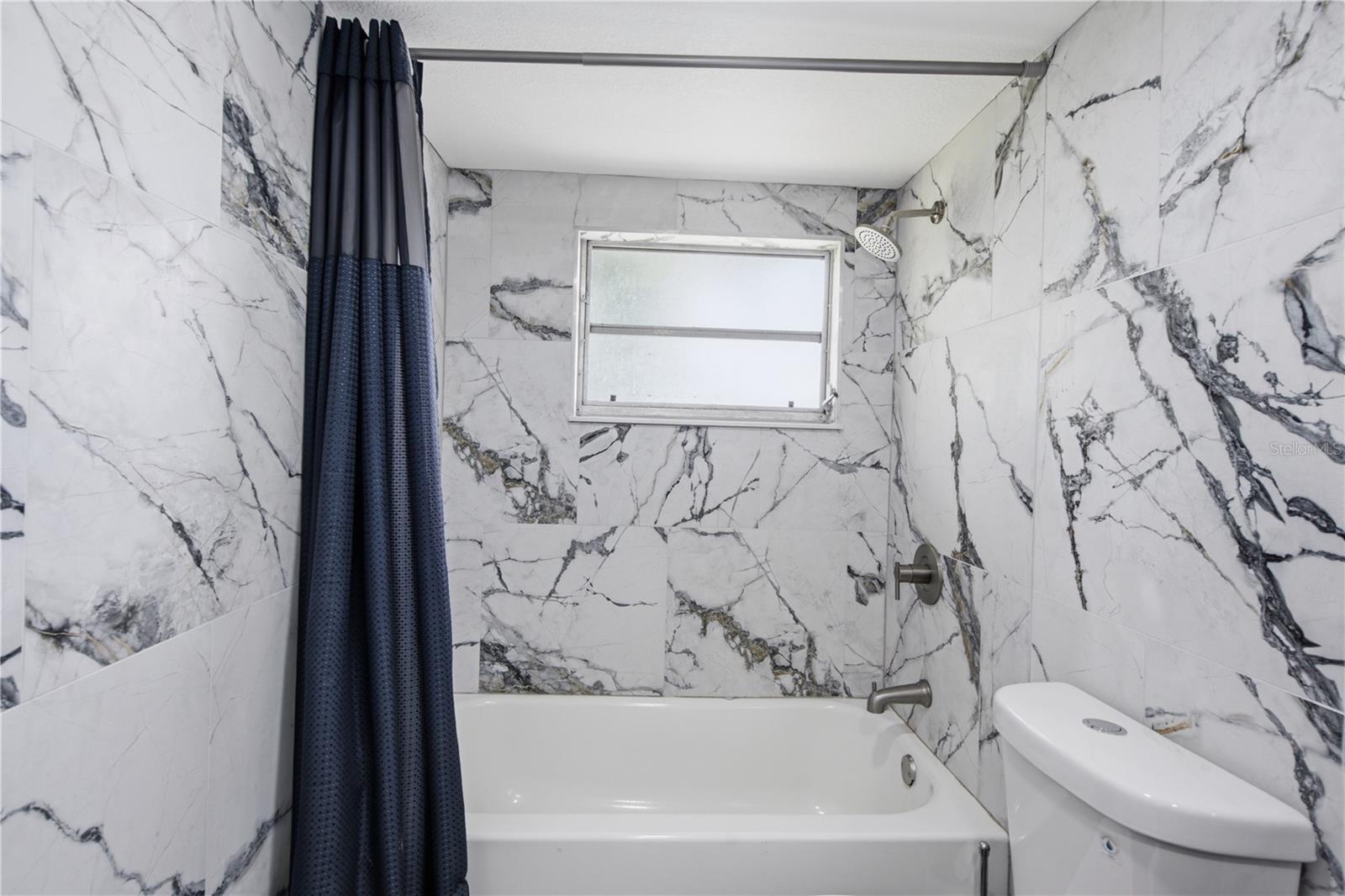 HARBOR PALMS-UNIT THREE - Residential
