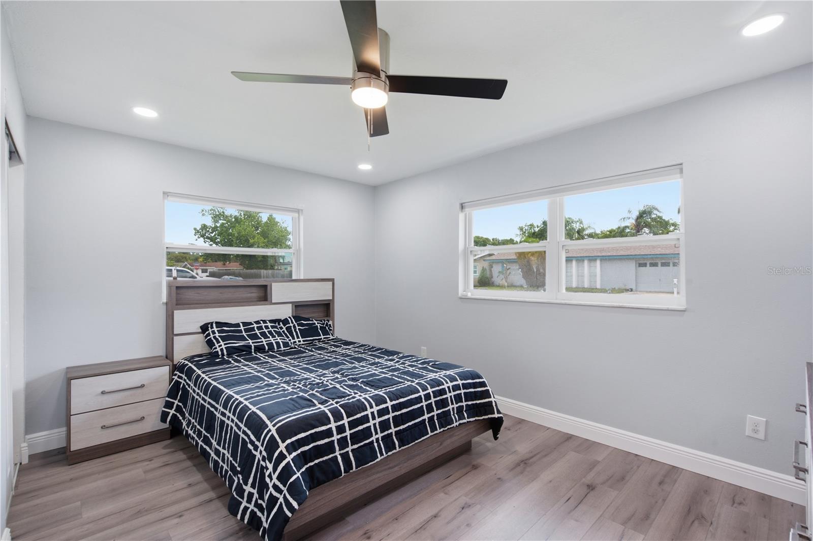 HARBOR PALMS-UNIT THREE - Residential