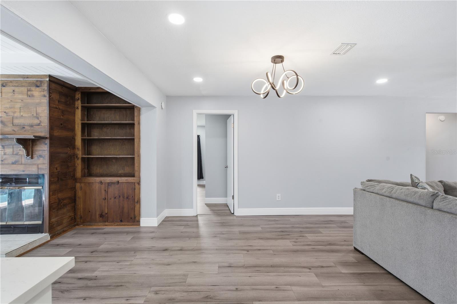 HARBOR PALMS-UNIT THREE - Residential